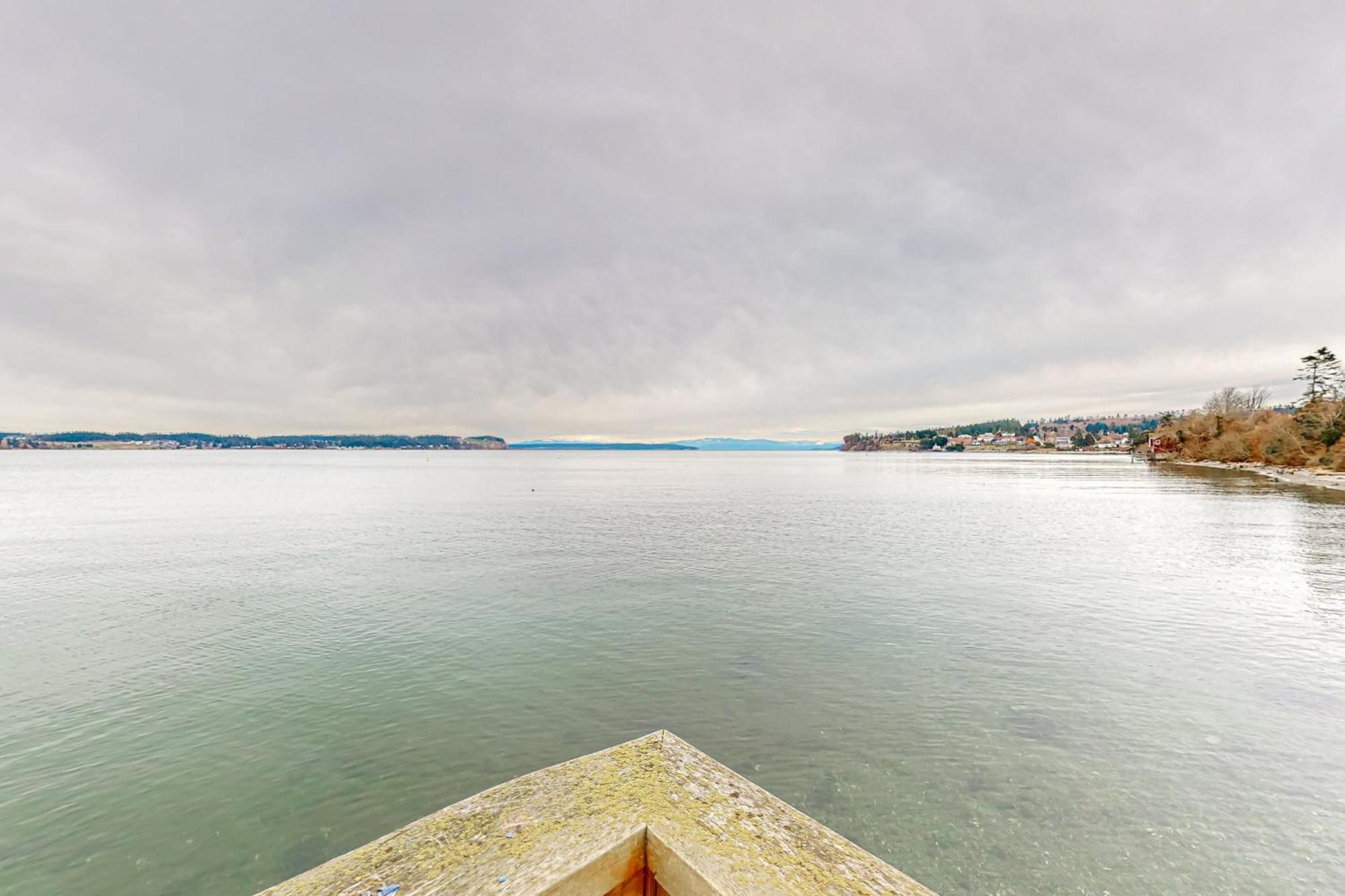 Penn Cove Strand #F Купвил Екстериор снимка