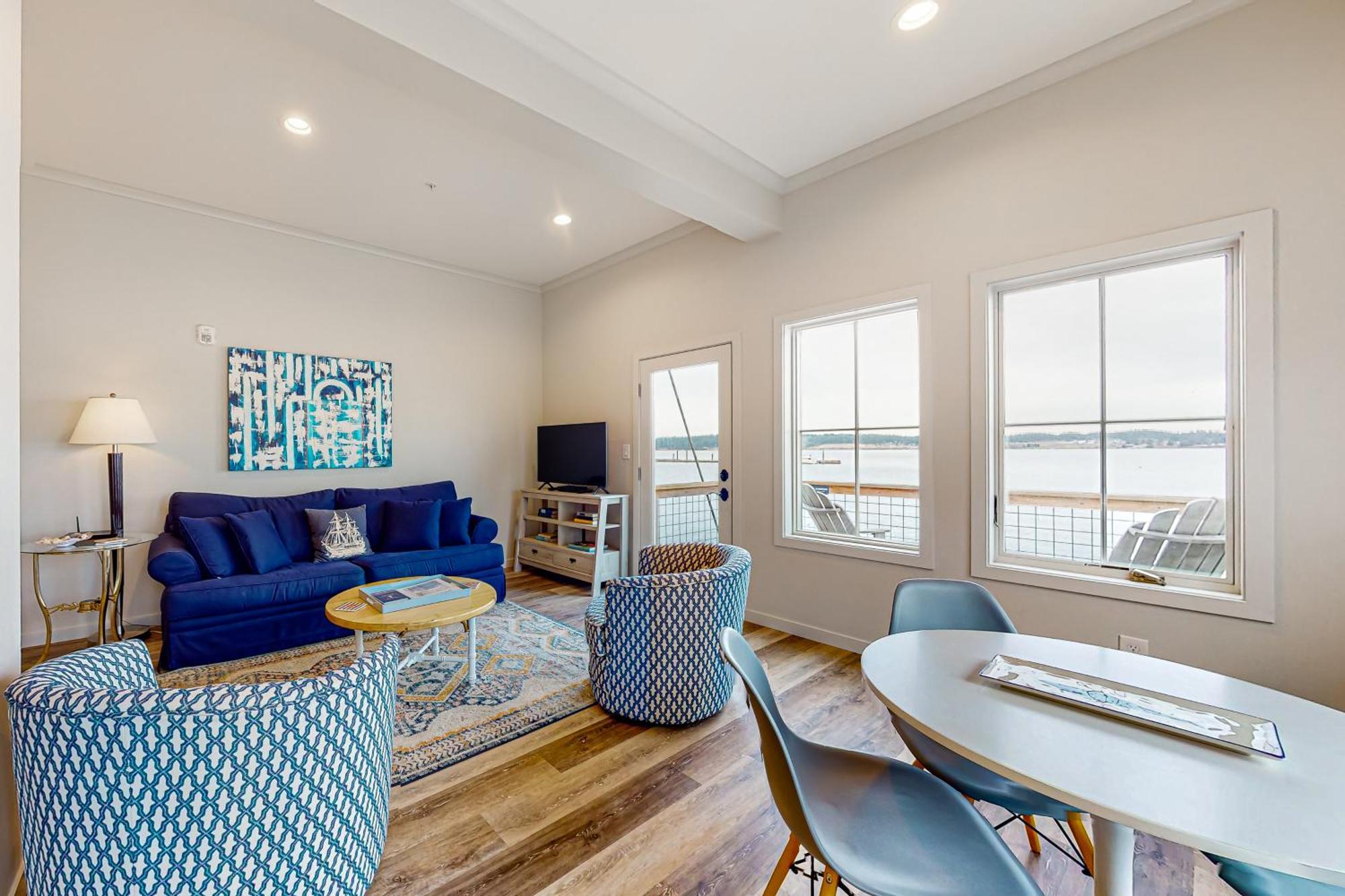 Penn Cove Strand #F Купвил Екстериор снимка